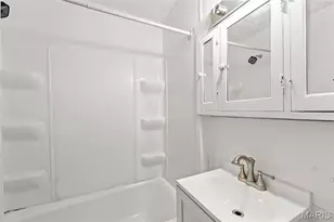 [Address not provided], Jefferson City, MO 65101 - Photo 12