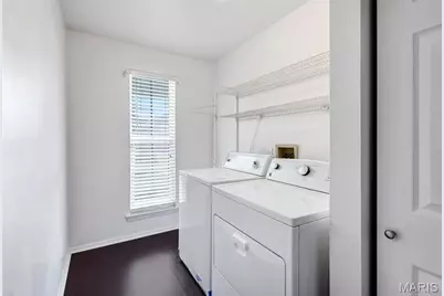 1860 Chateau Du Mont Drive, Florissant, MO 63031 - Photo 12