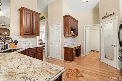 6713 Silverstone Court, Byrnes Mill, MO 63051 - Photo 10