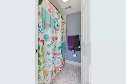 7 E Villa Avenue, Olivette, MO 63132 - Photo 48