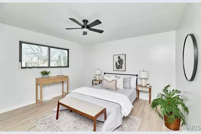 2555 Guildford Drive, Florissant, MO 63033 - Photo 14