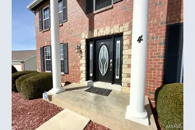 4 Pasture View Court, Wentzville, MO 63385 - Photo 2