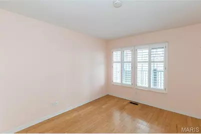 39 Ridgeview Circle Court, Ballwin, MO 63021 - Photo 16