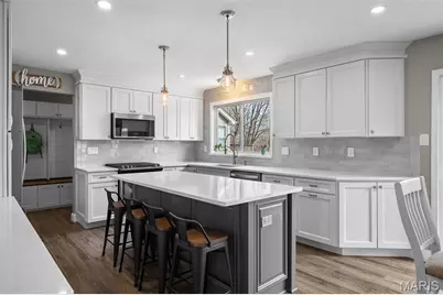 3511 Georgetowne Village Drive, Manchester, MO 63088 - Photo 6
