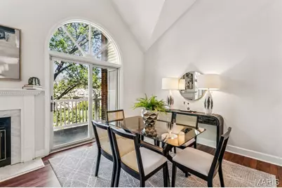 28 Country Club Terrace, Glendale, MO 63122 - Photo 6