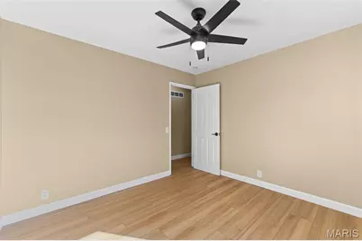 2185 Pohlman Road, Florissant, MO 63033 - Photo 24