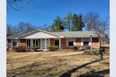 6945 Lakeside Hills Drive, Florissant, MO 63033 - Photo 1