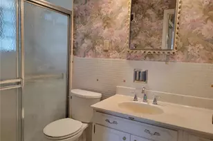 6945 Lakeside Hills Dr, Florissant, MO 63033 - Photo 18