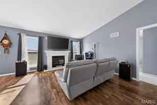 1316 Durham Dr, Herculaneum, MO 63048 - Photo 2