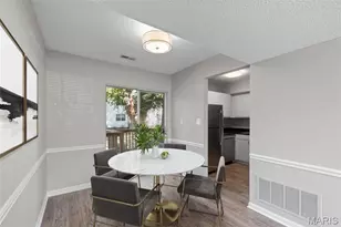 8825 Wrenwood Ln, Brentwood, MO 63144 - Photo 6