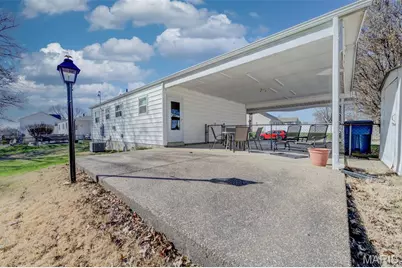 2843 Glenway Drive, Maryland Heights, MO 63043 - Photo 34