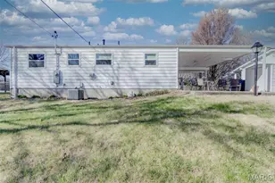 2843 Glenway Dr, Maryland Heights, MO 63043 - Photo 36