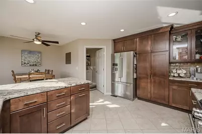 5842 Westcliffe Drive, Saint Louis, MO 63129 - Photo 18