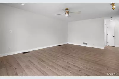 6 Darby Lane, Crystal City, MO 63019 - Photo 12