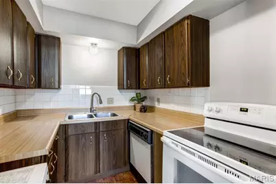 113 Lemans Court #113, Lake Saint Louis, MO 63367 - Photo 16