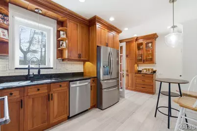 1006 Briarton Drive, Saint Louis, MO 63126 - Photo 4