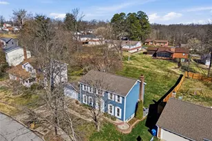 277 Oak Path Dr, Ballwin, MO 63011 - Photo 56