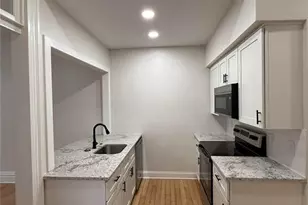 2422 McNair Ave, Saint Louis, MO 63104 - Photo 4