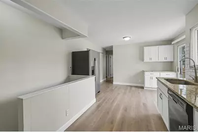 596 Haventree Drive, Hazelwood, MO 63042 - Photo 6