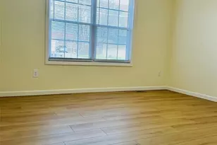 106 Laura Dr, Saint Peters, MO 63376 - Photo 8