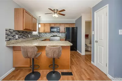 1467 Willow Brook Cove, Saint Louis, MO 63146 - Photo 12