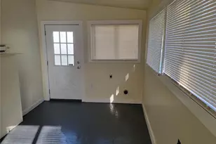 338 St Louis Ave, Saint Louis, MO 63135 - Photo 1