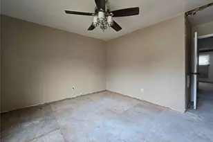 3655 Seville Dr, Florissant, MO 63033 - Photo 10