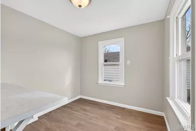 10505 Ewell Drive, Saint Louis, MO 63137 - Photo 14