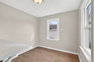 10505 Ewell Dr, Saint Louis, MO 63137 - Photo 14