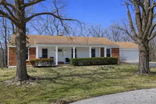 54 Fairview Dr, Hillsboro, MO 63050 - Photo 2