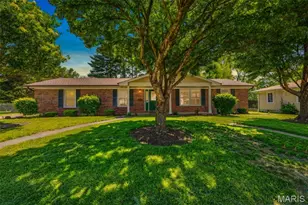806 Camp St, Washington, MO 63090 - Photo 2
