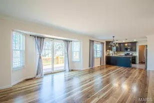 1228 Eagles Crest Ln, Saint Charles, MO 63303 - Photo 10