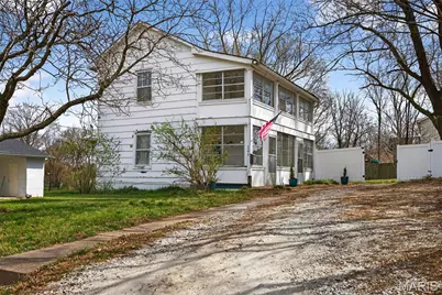 306 Wall Street, Wentzville, MO 63385 - Photo 2