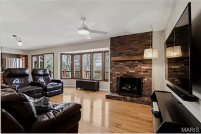 1041 Terracewood Circle, Ballwin, MO 63011 - Photo 6