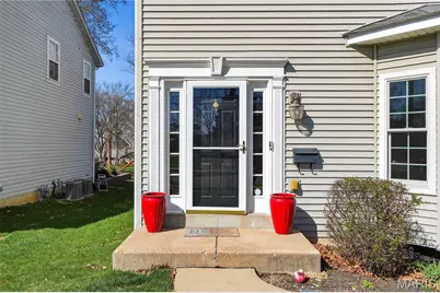 1221 Ruth Drive, Kirkwood, MO 63122 - Photo 2