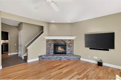 1221 Ruth Drive, Kirkwood, MO 63122 - Photo 8