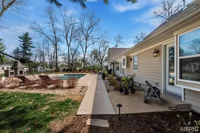 12301 Matthews Lane, Saint Louis, MO 63127 - Photo 56