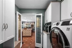 12301 Matthews Ln, Saint Louis, MO 63127 - Photo 22