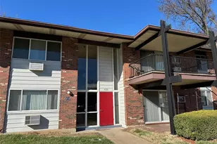 8729 Sieloff Dr, Saint Louis, MO 63042 - Photo 1