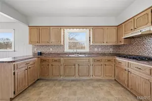 207 Scenic Dr, Elsberry, MO 63343 - Photo 14