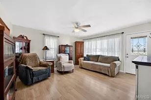 839 Caulks Hill Rd, Saint Charles, MO 63304 - Photo 12