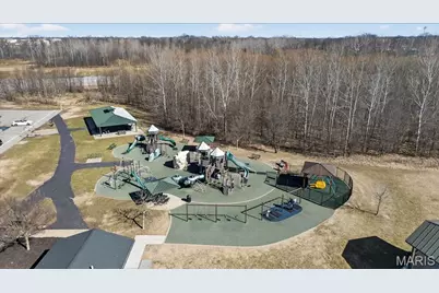 703 Tinsley Court, Saint Charles, MO 63304 - Photo 36