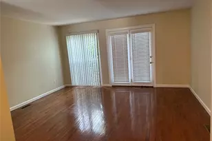 1126 Rue La Chelle Walk, Creve Coeur, MO 63141 - Photo 6