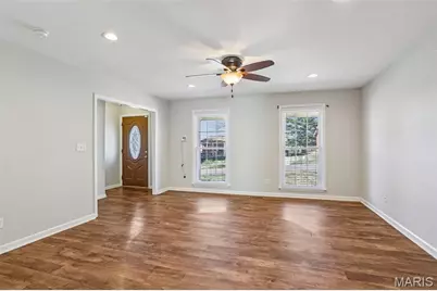 11678 Galba Drive, Florissant, MO 63033 - Photo 10