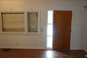 9922 Lilac Dr, Riverview, MO 63137 - Photo 2