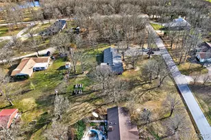 22762 Post Oak Ln, Lebanon, MO 65536 - Photo 40