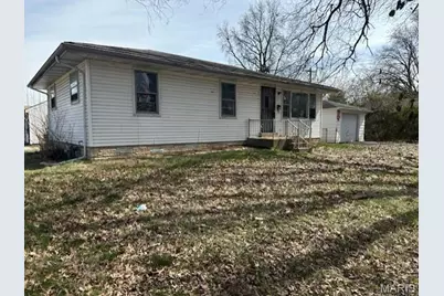 9984 Duke Drive, Moline Acres, MO 63136 - Photo 1