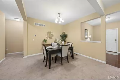 5406 Misty Crossing Court, Florissant, MO 63034 - Photo 10
