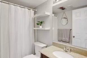 1419 Bluebird Terrace, Saint Louis, MO 63144 - Photo 12