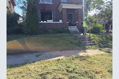 4628 Elmbank Avenue, Saint Louis, MO 63115 - Photo 1